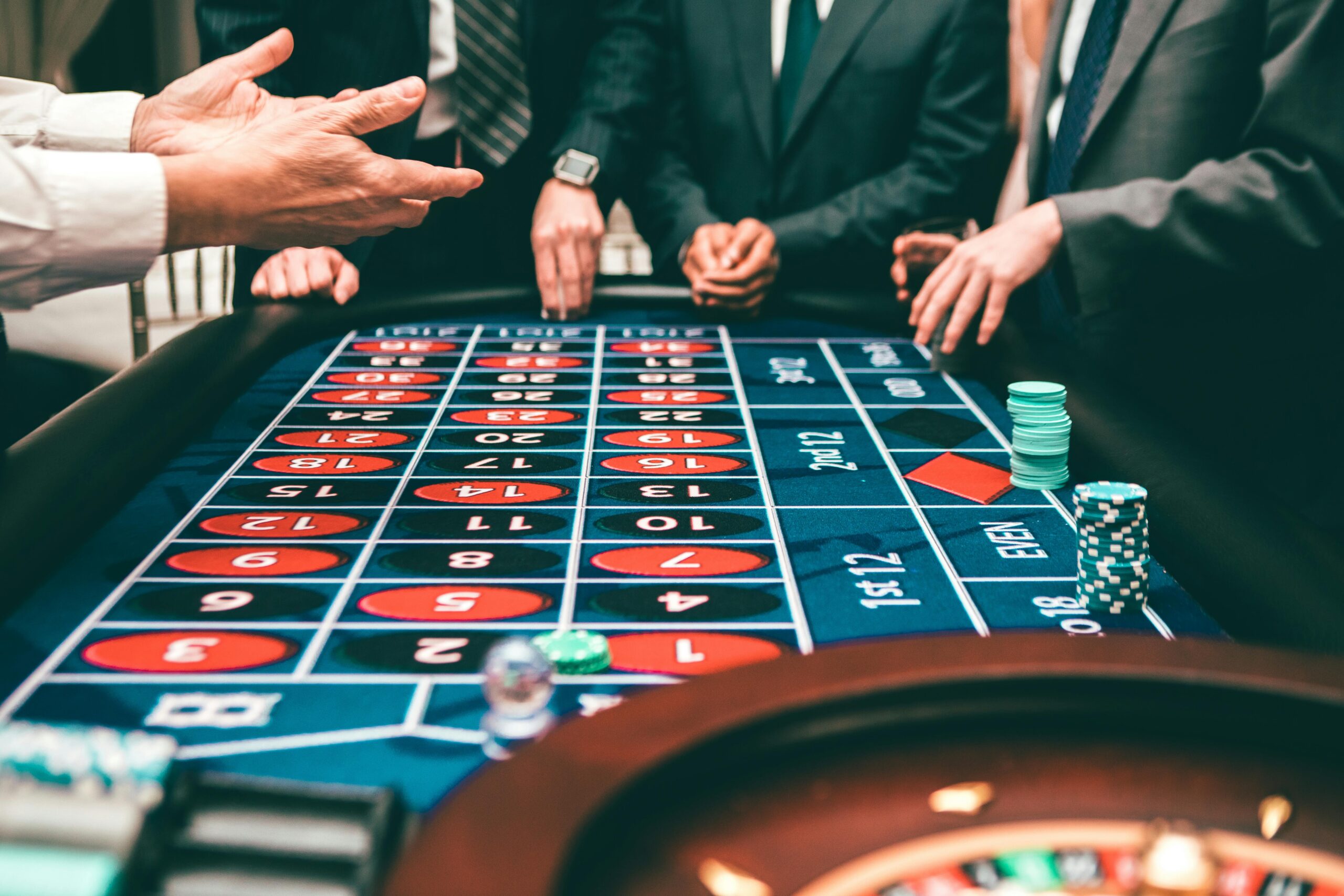 The Art of Choosing the Right Online Casino: Factors to Consider