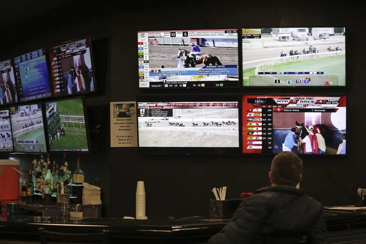 Illinois Sports Betting Options Reduced at NFL Request